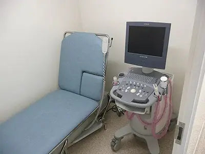 Trailer Hospital